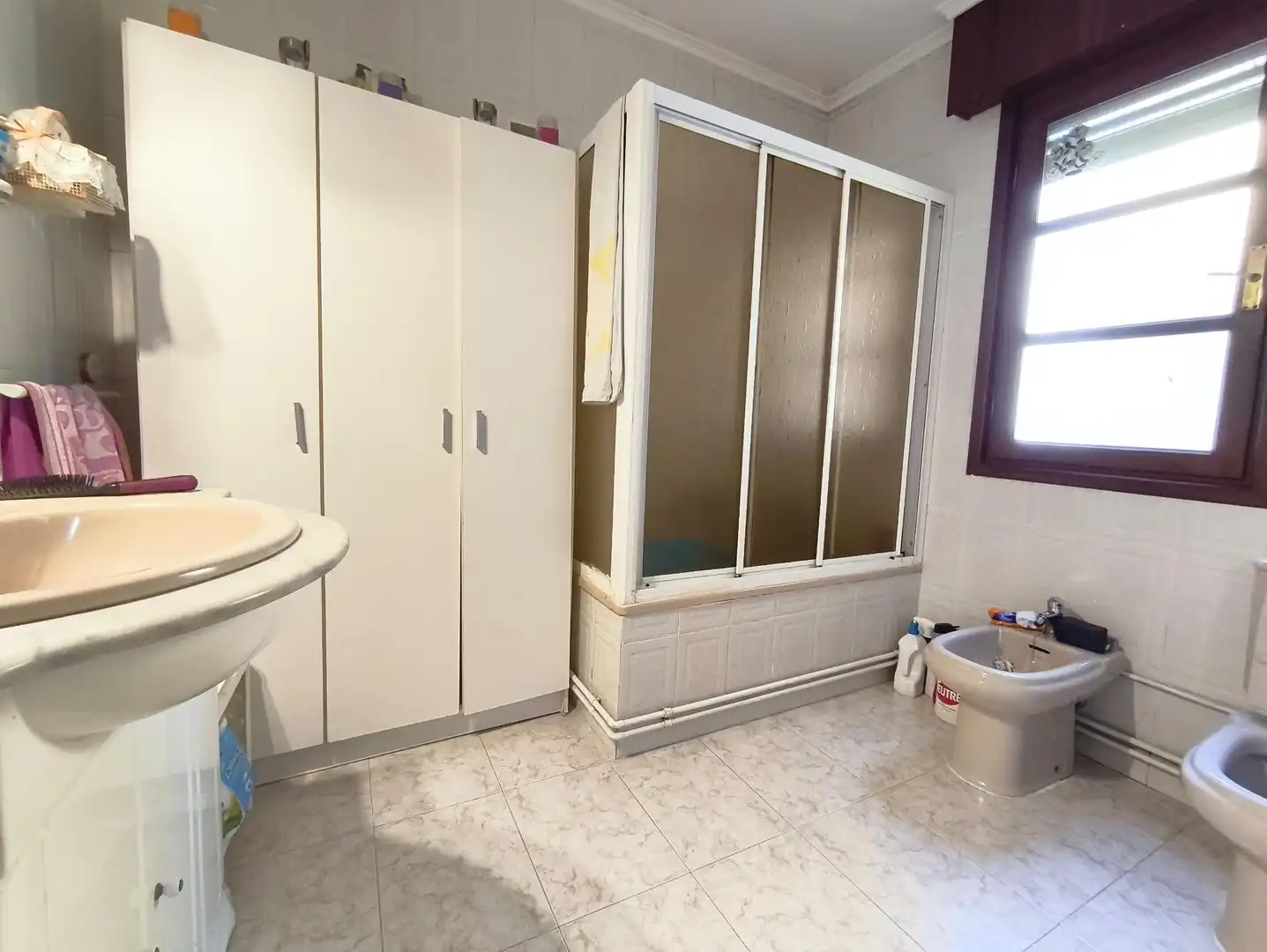 Habitación de Casa adosada en venta en Castañeda con Calefacción, Jardín privado y Terraza