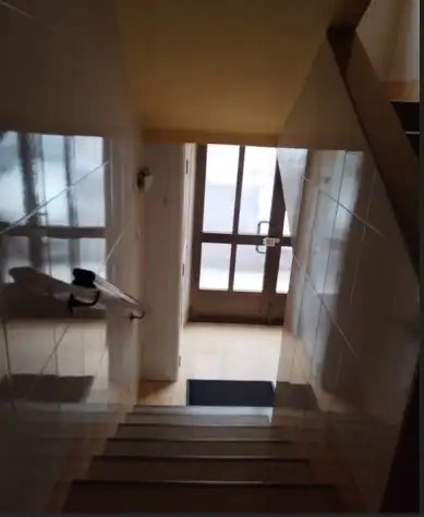 Piso en venta en Gijón  con Calefacción, Jardín privado y Amueblado