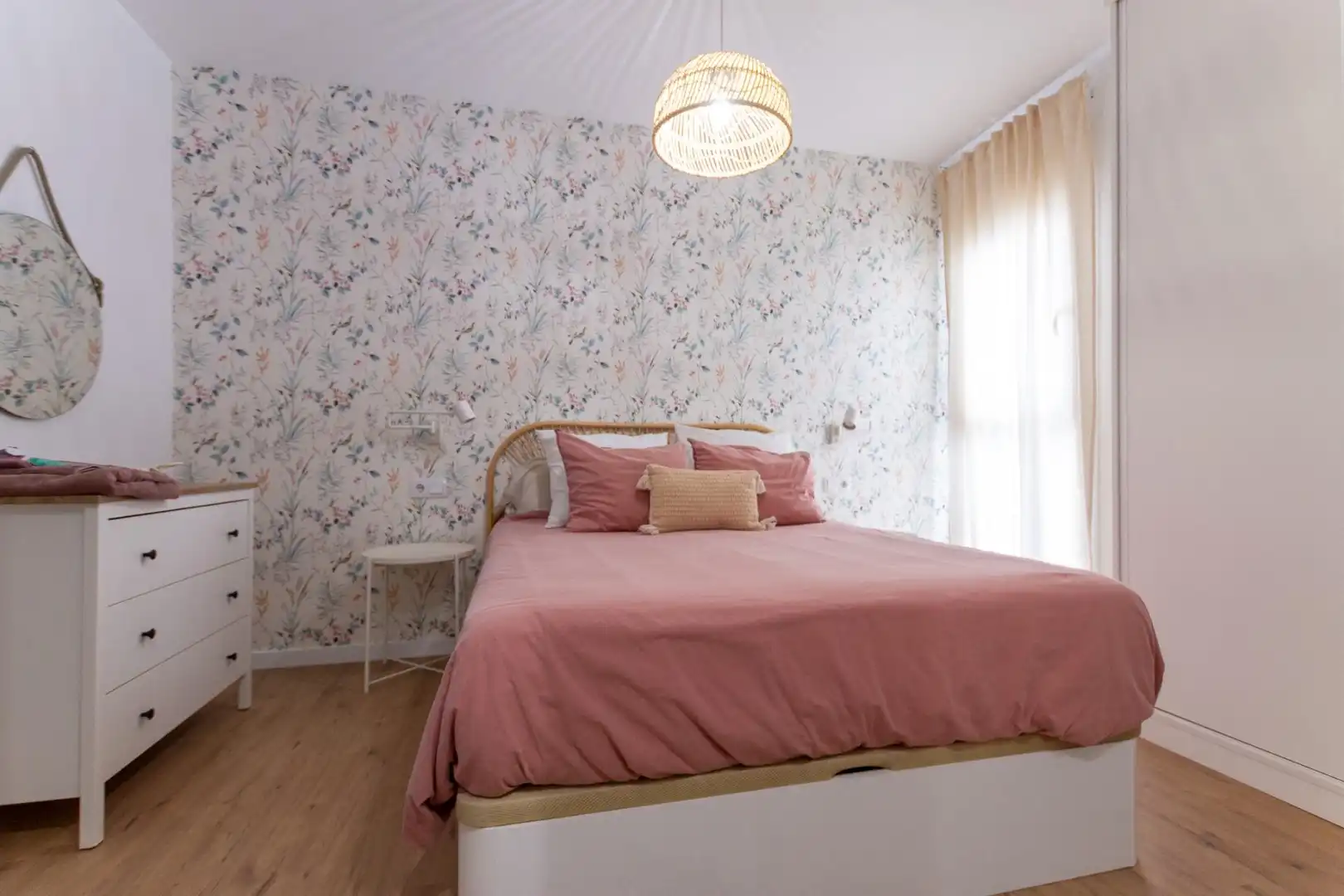 Habitación de Ático en venta en Águilas con Aire acondicionado, Terraza y Amueblado