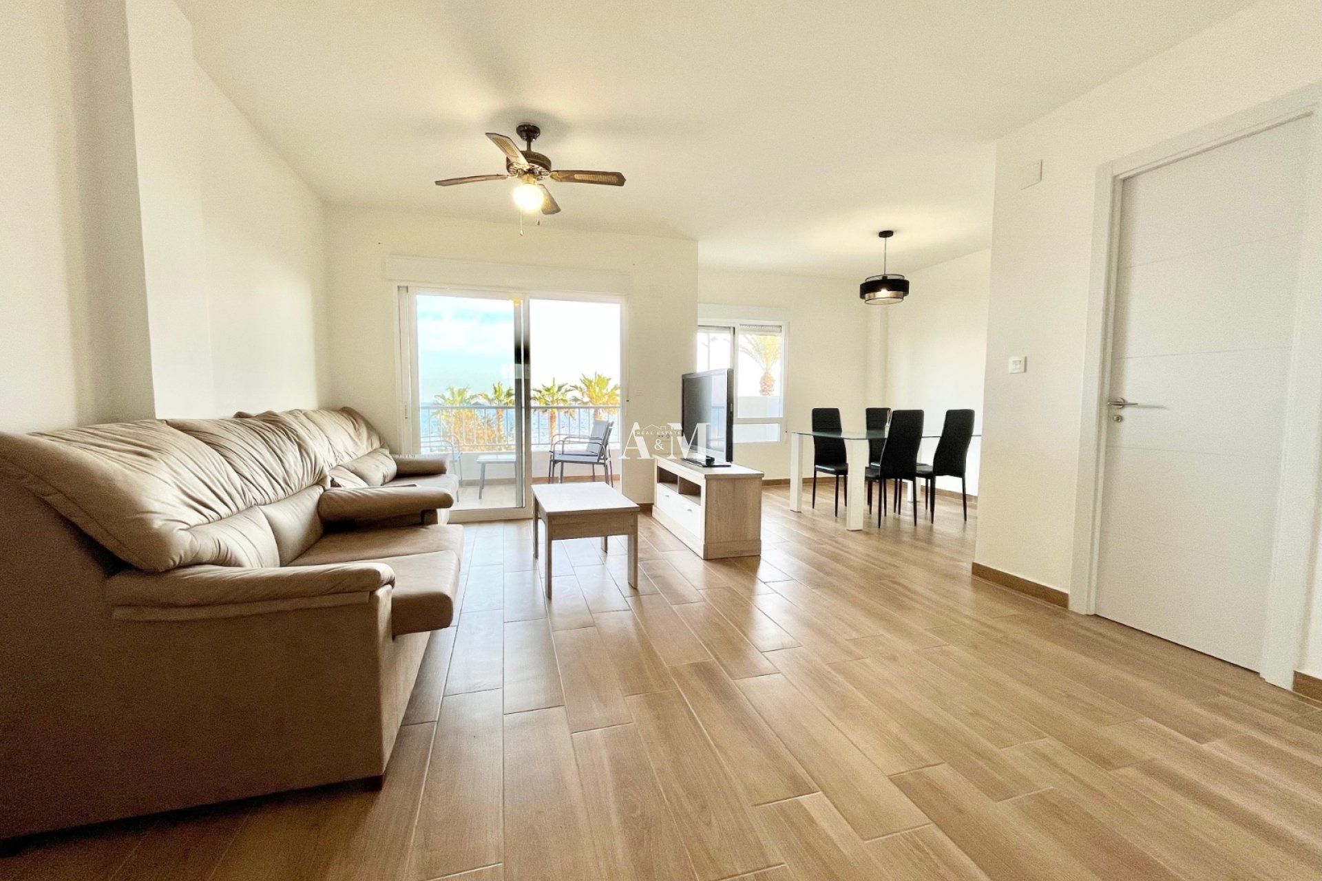 Living room of Flat to rent in Torrevieja  with Terrace, Swimming Pool and Furnished