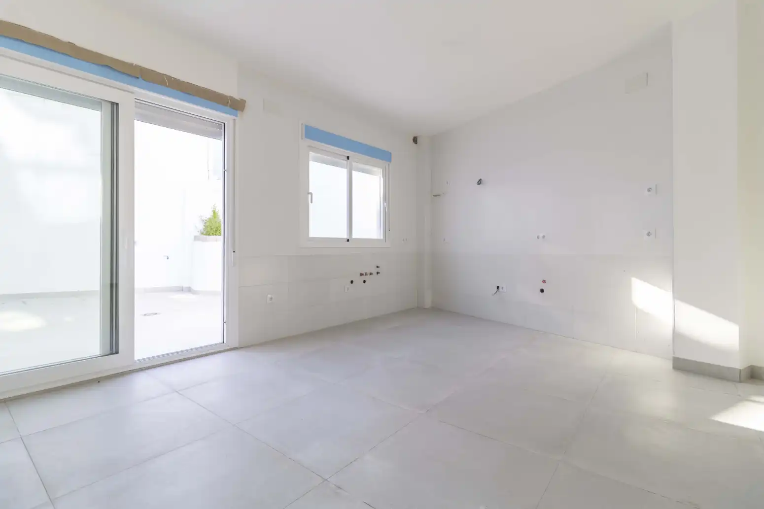 Casa adosada en venta en Salteras