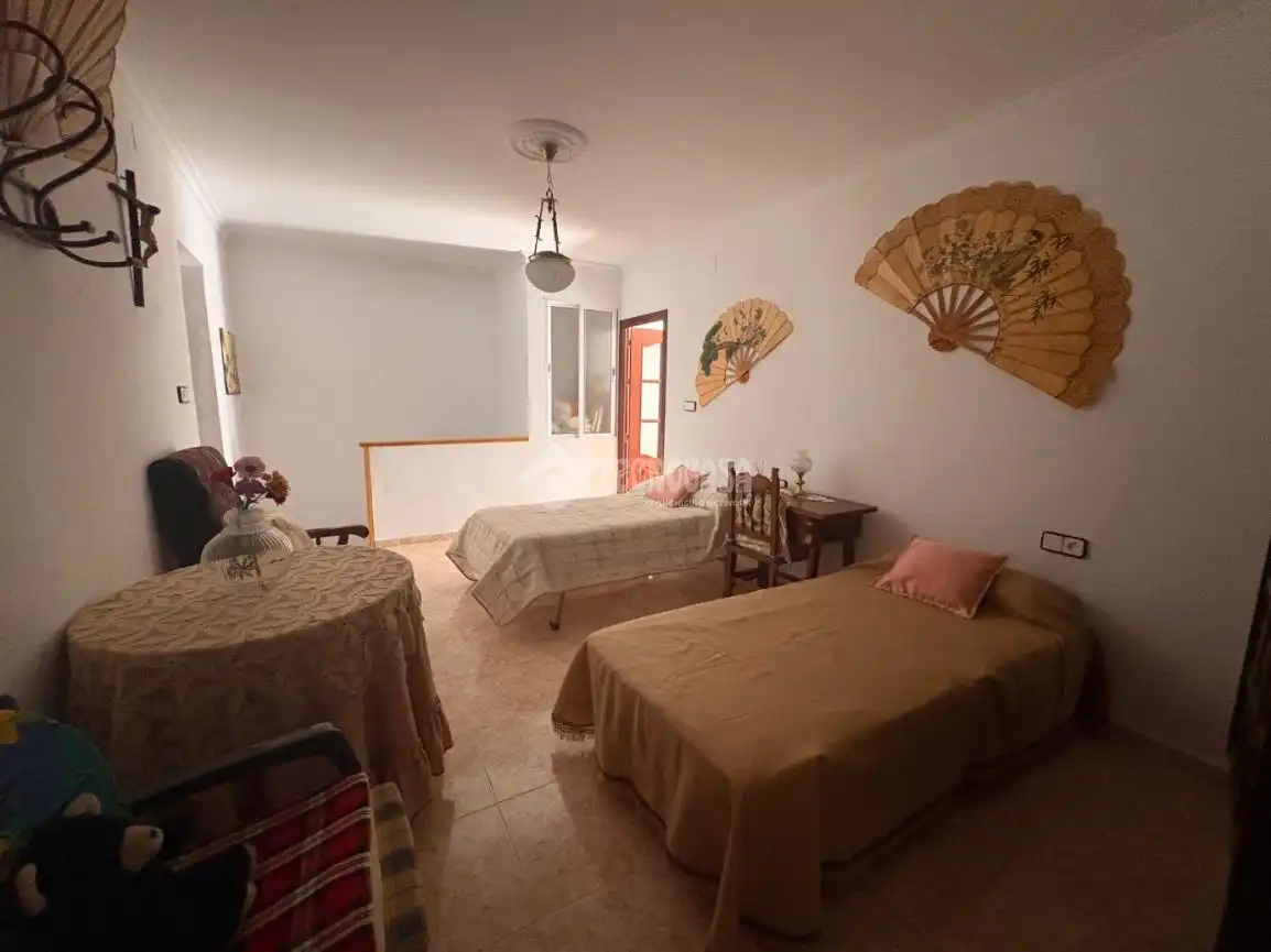 Habitación de Casa adosada en venta en Ardales con Terraza, Amueblado y Balcón