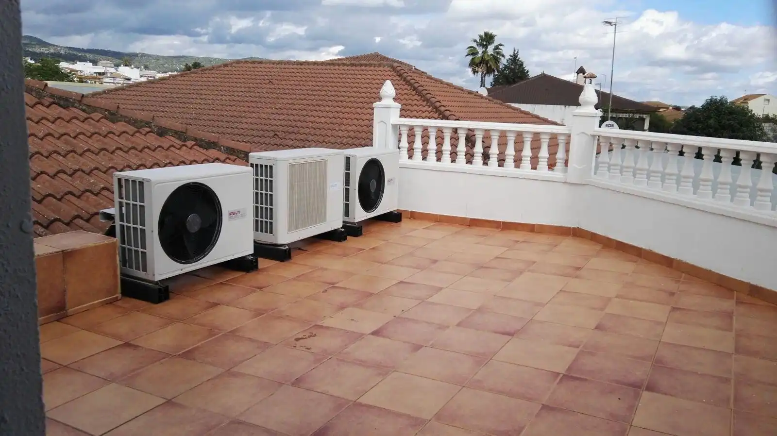 Terrassa de Casa o xalet en venda en Córdoba amb Aire condicionat, Jardí privat i Terrassa