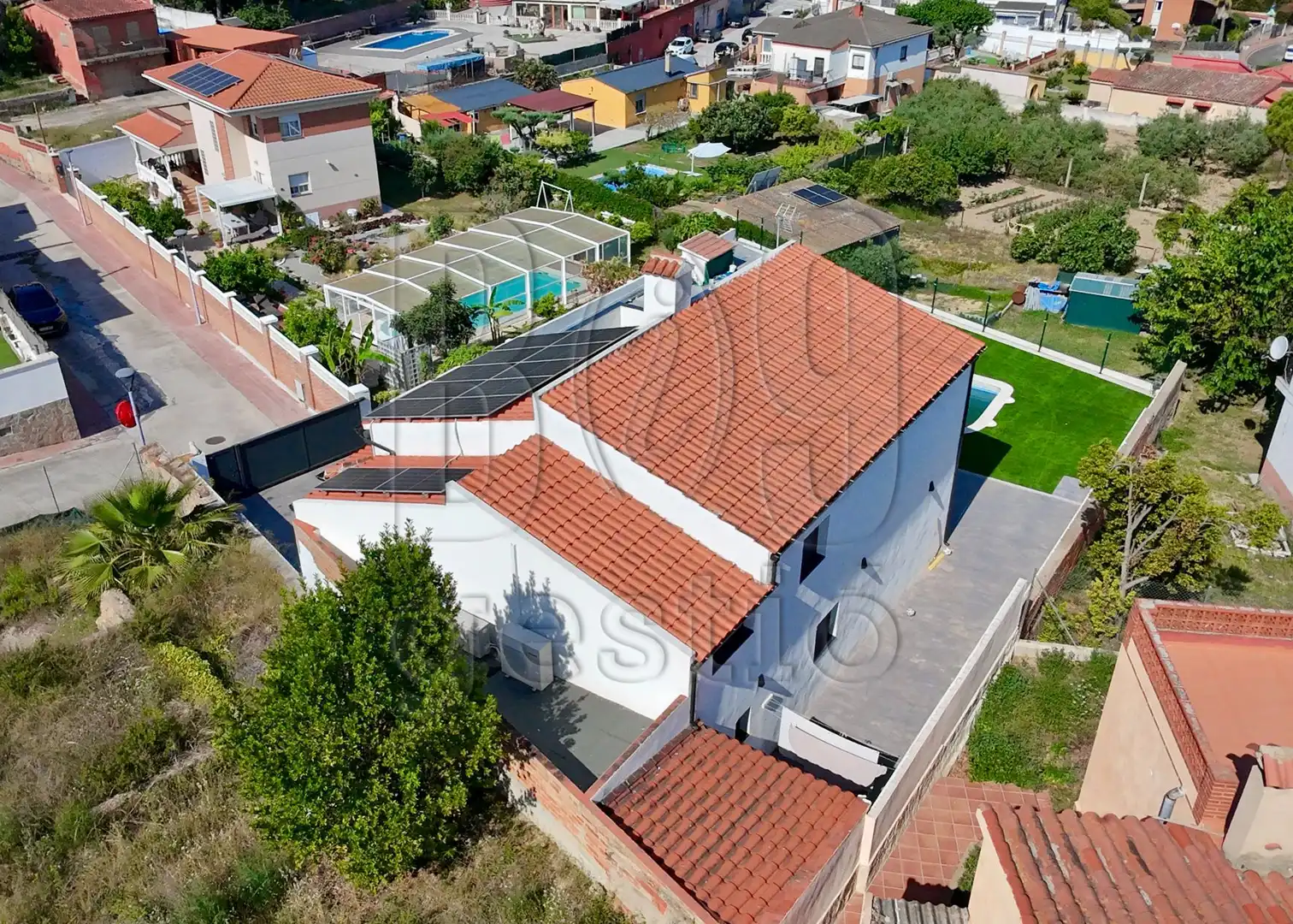Vista exterior de Casa o xalet en venda en Els Pallaresos amb Aire condicionat, Calefacció i Jardí privat