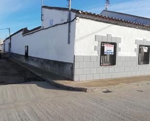 Exterior view of House or chalet for sale in Orgaz