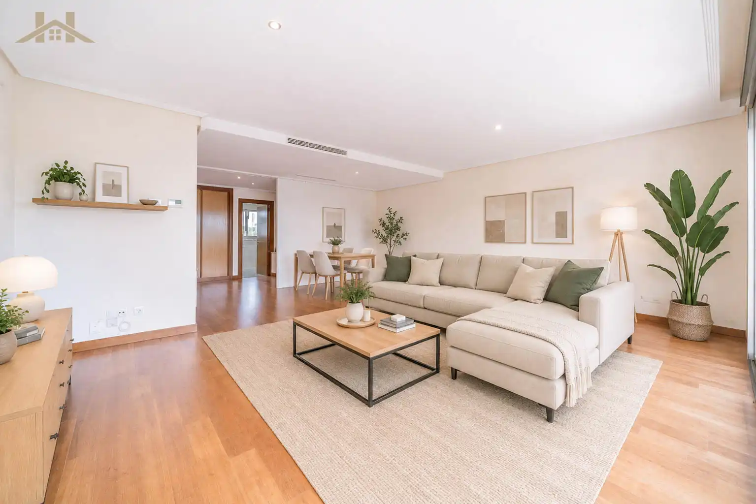 Living room of Flat for sale in Madrid  with Air Conditioner, Heating and Parquet flooring