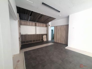 Local comercial en venda a Motril  ciudad