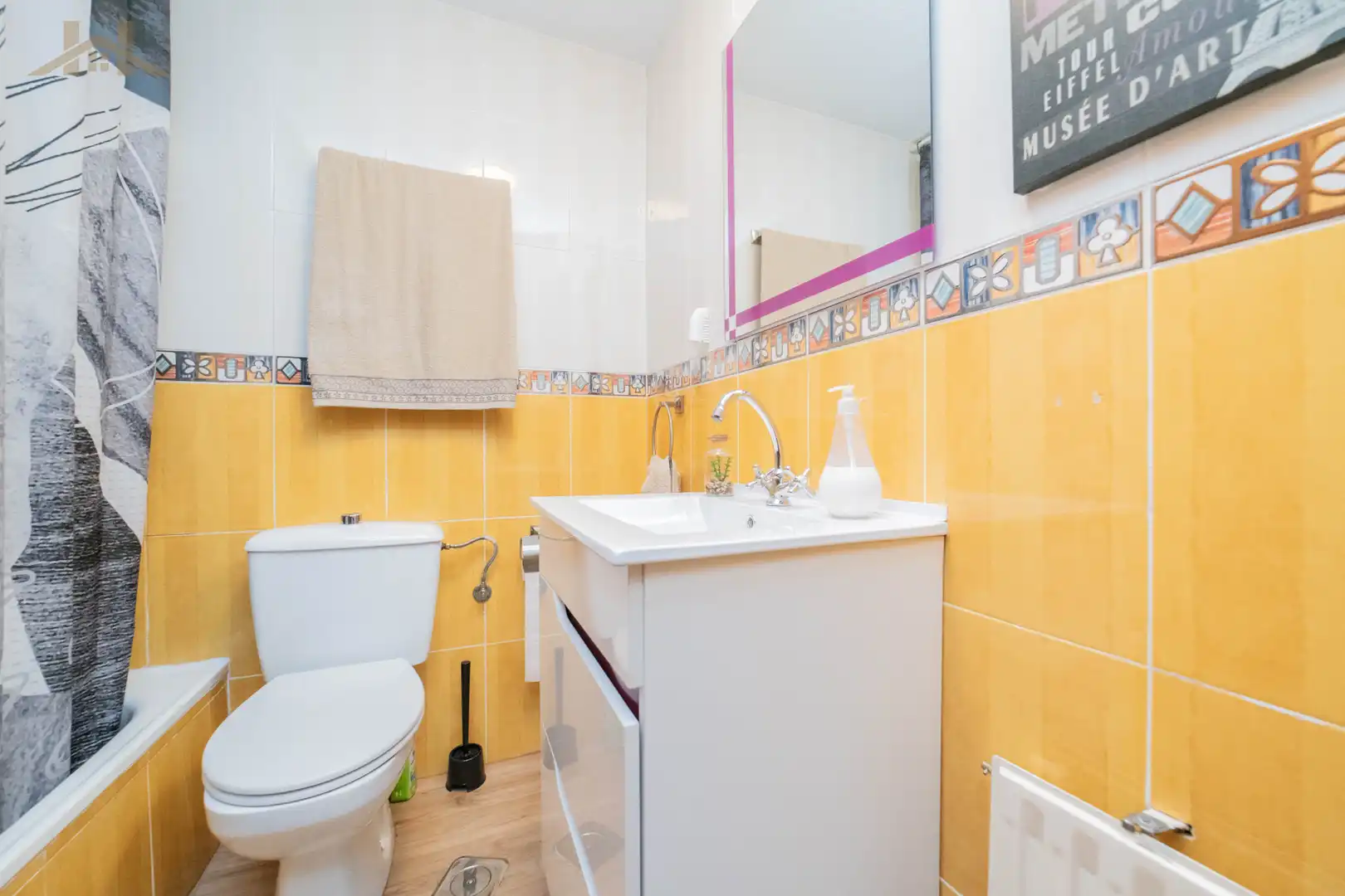 Piso en venta en Avenida de las Provincias, La Serna
