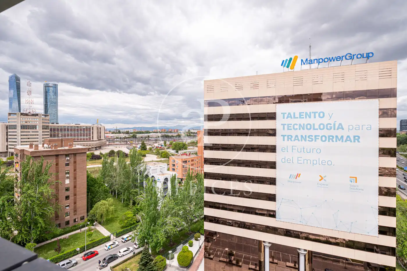 Exterior view of Office for rent in Madrid  with Air Conditioner and Heating
