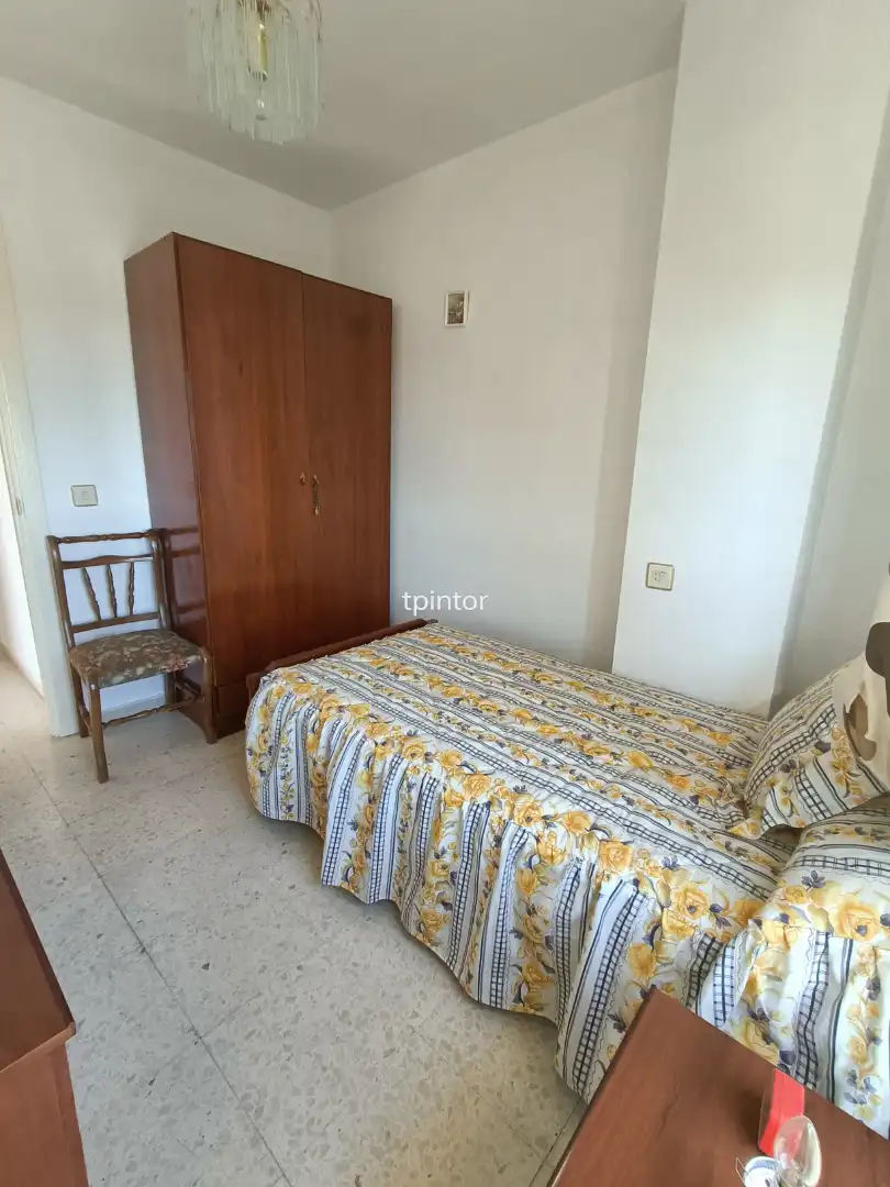 Schlafzimmer von Wohnung zum Verkauf in Cáceres mit Terrasse, Möbliert und Ofen