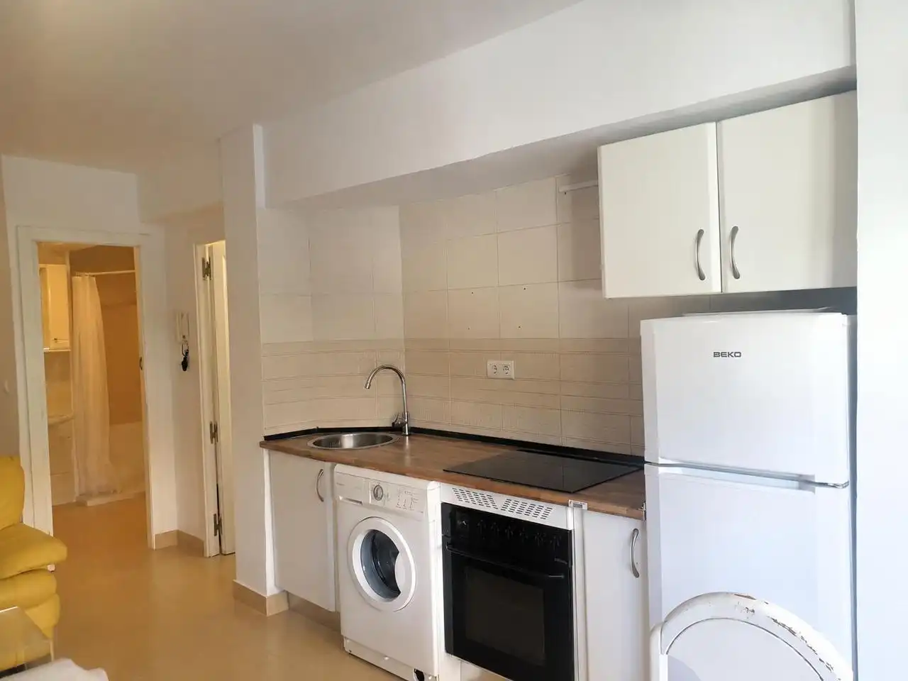 Cocina de Planta baja en venta en Laredo con Terraza