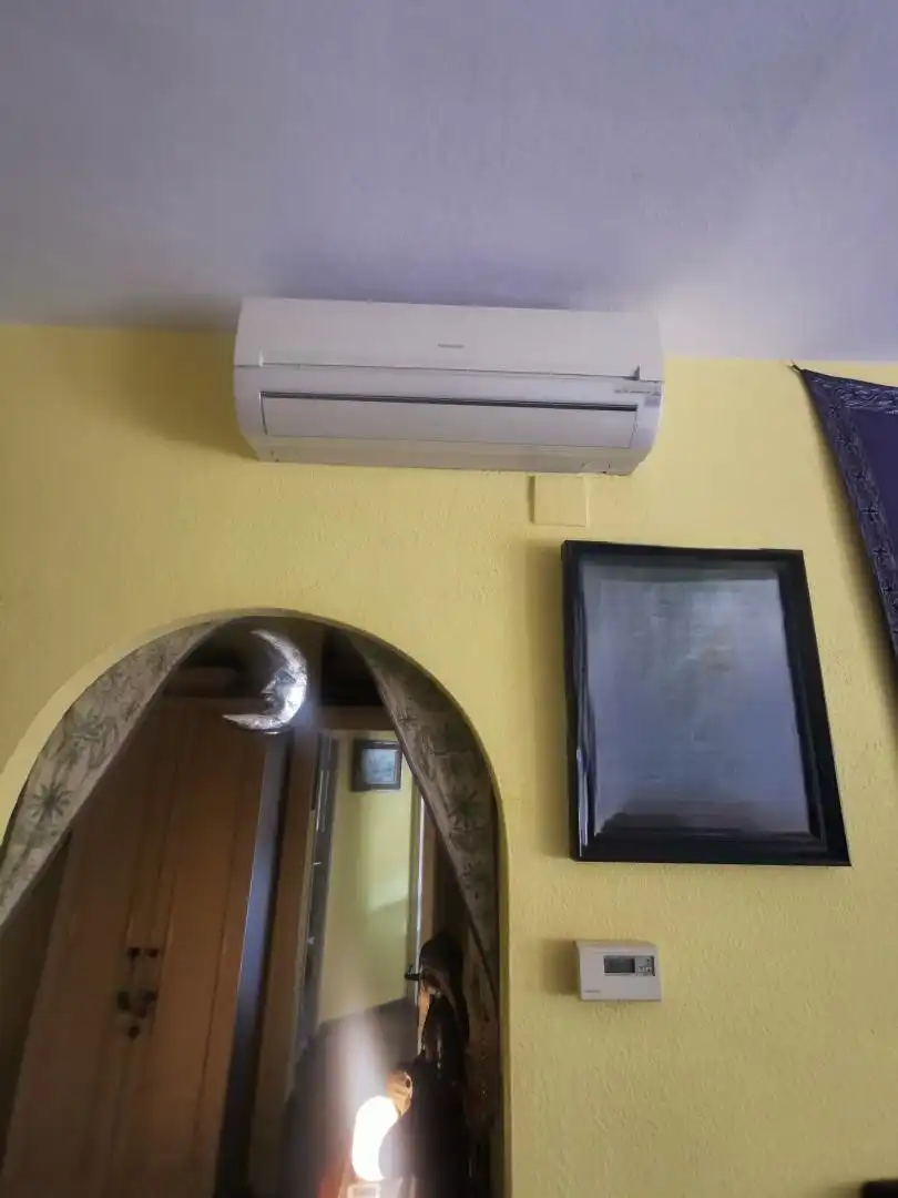 Sala d'estar de Pis en venda en Cornellà de Llobregat amb Calefacció i Terrassa