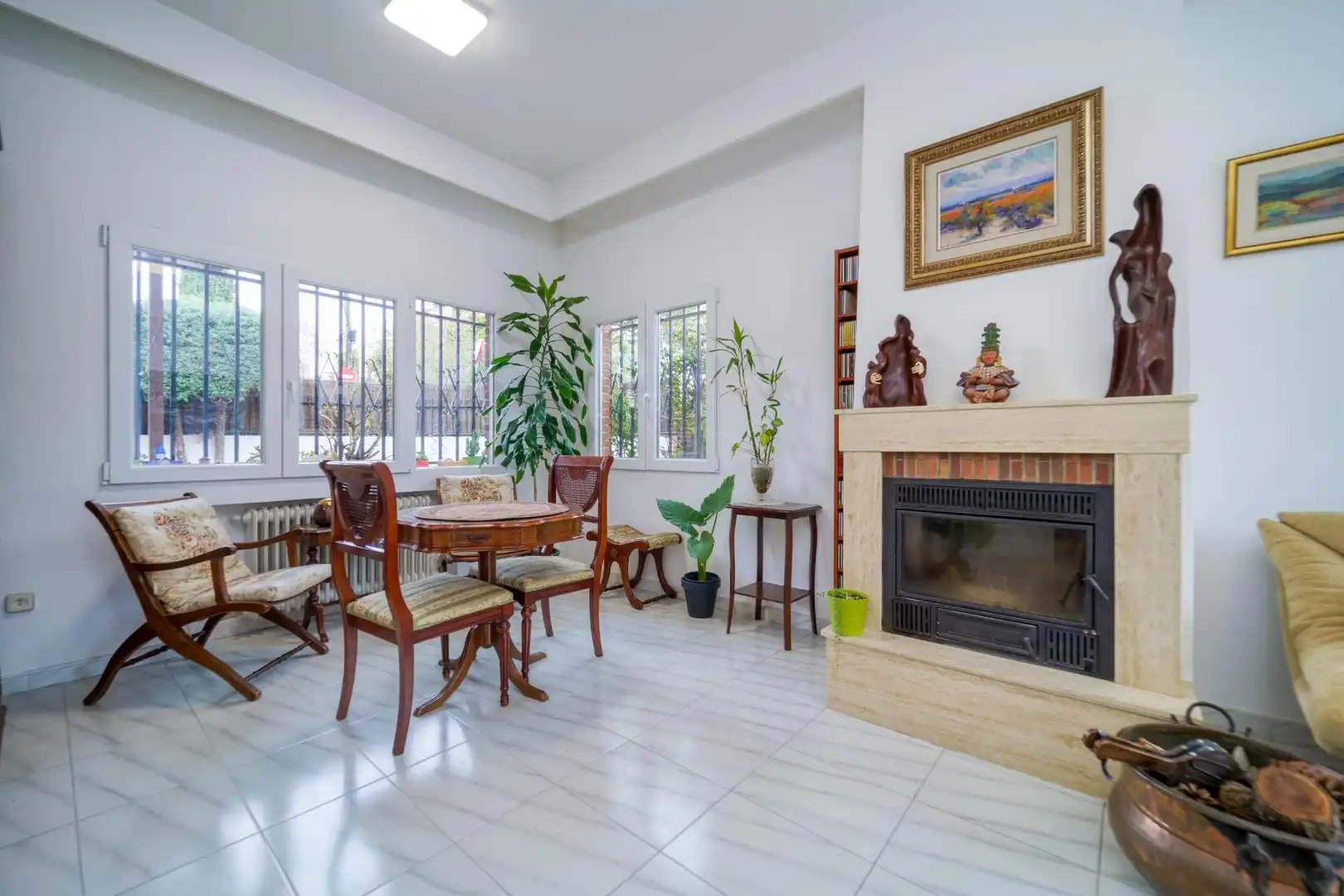 Comedor de Casa adosada en venta en Madrid con Calefacción y Jardín privado