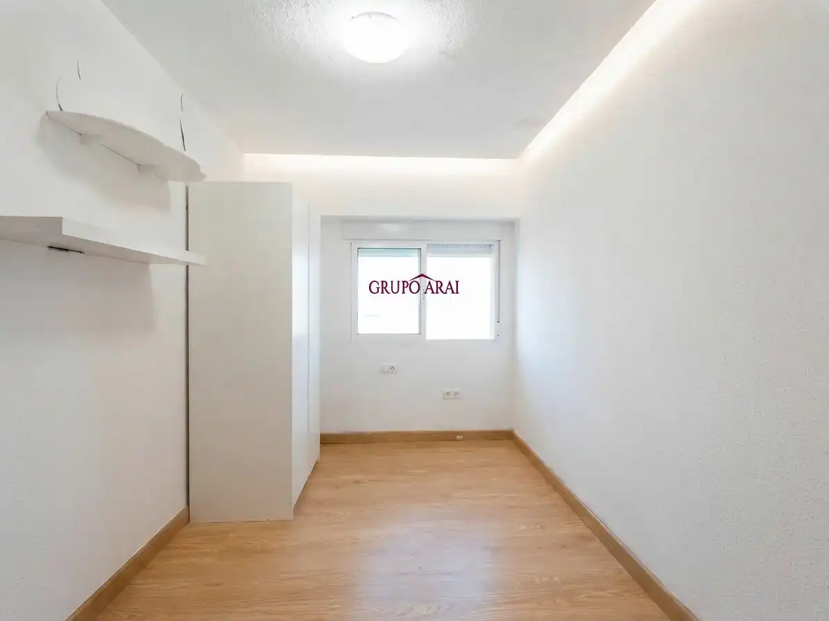Flat with terrace for sale in Calle GASSET Y ARTIME, imagen 16