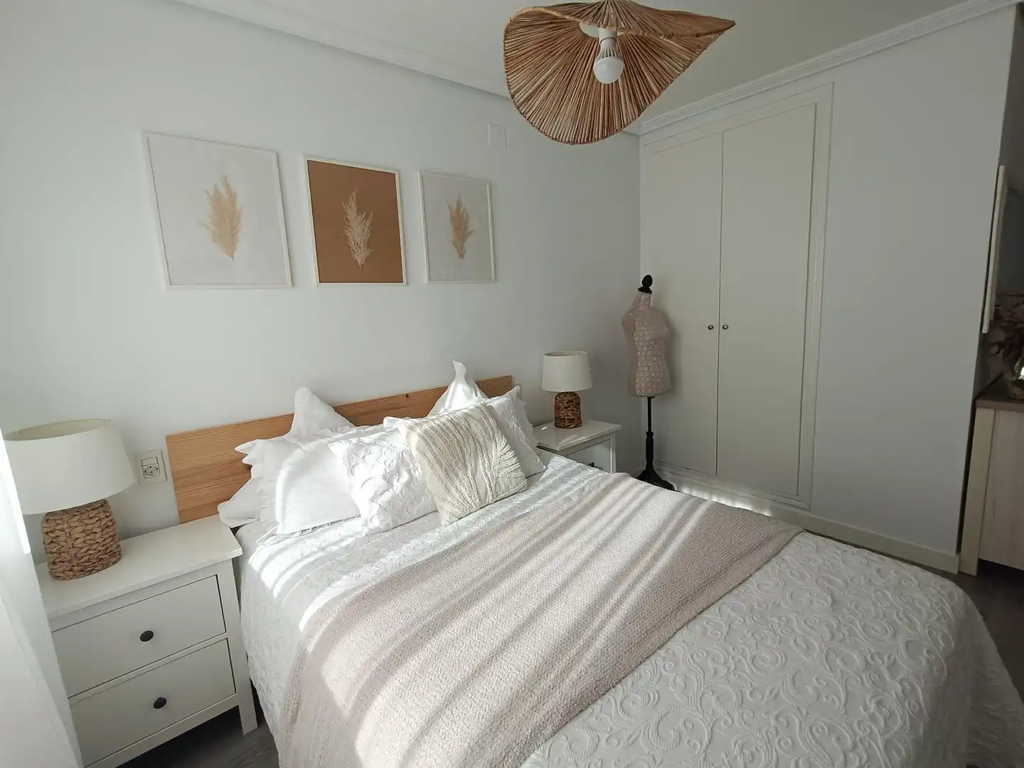 Habitación de Piso en venta en Castellón de la Plana / Castelló de la Plana con Aire acondicionado, Calefacción y Parquet