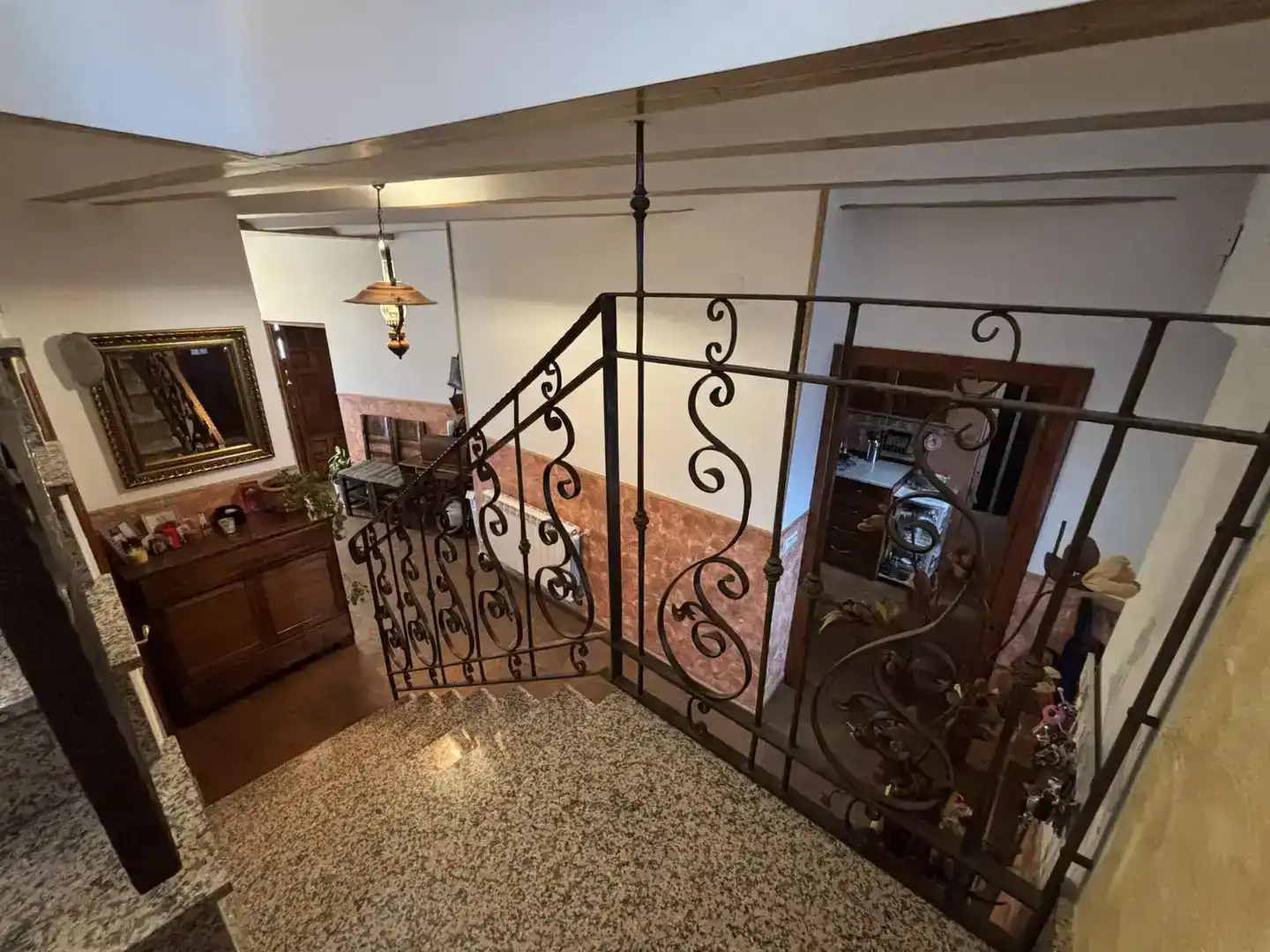 Casa adosada en venda en Robledo amb Parquet, Traster i Moblat