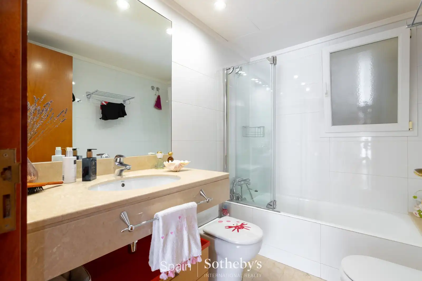 Baño de Casa o chalet en venta en Alella con Aire acondicionado, Calefacción y Jardín privado