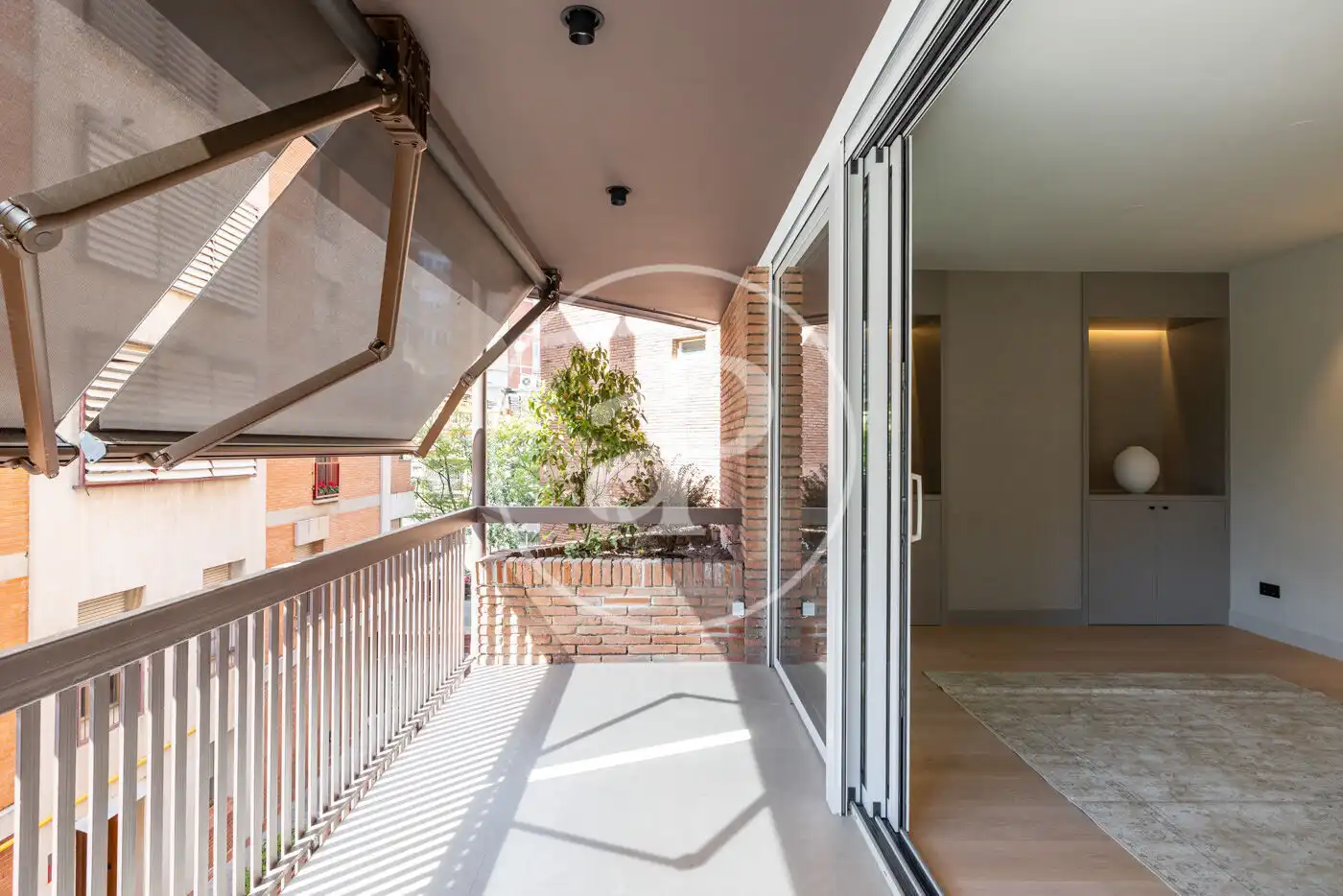 Terrasse von Wohnung zum Verkauf in Barcelona mit Klimaanlage, Heizung und Terrasse