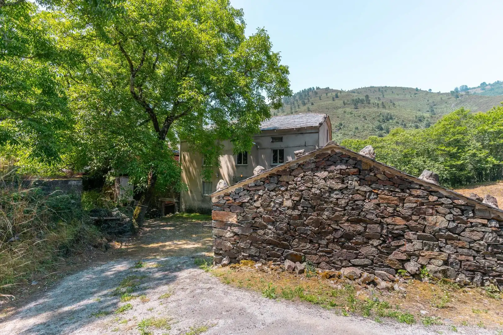 Vista exterior de Casa o xalet en venda en Illano