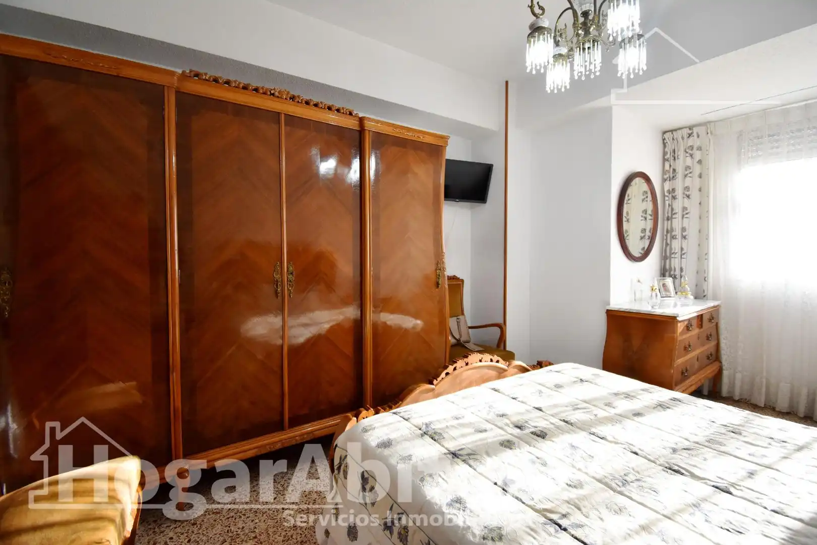 Habitación de Piso en venta en Oliva con Terraza, Amueblado y Balcón