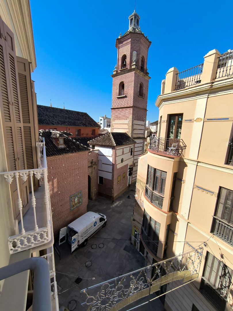 Vista exterior de Pis de lloguer en Málaga Capital amb Moblat i Balcó