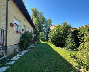 Jardí de Casa o xalet en venda en Villasabariego amb Alarma