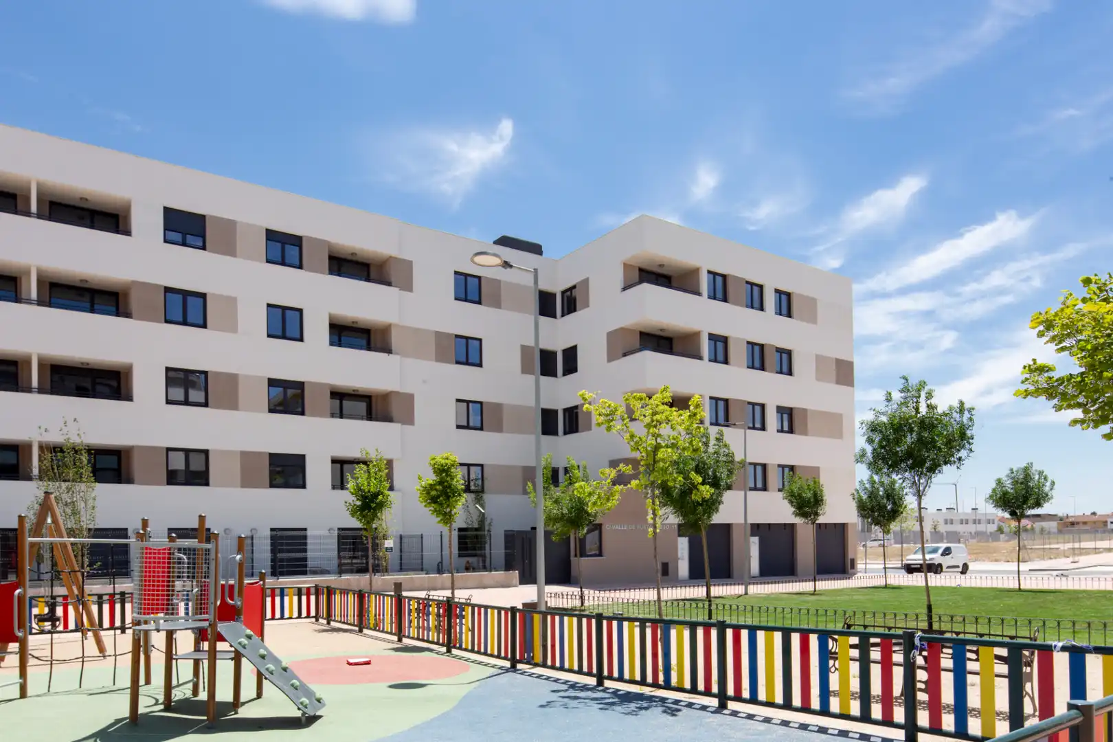 Exterior view of Flat for rent in Torrejón de Ardoz  with Pets allowed