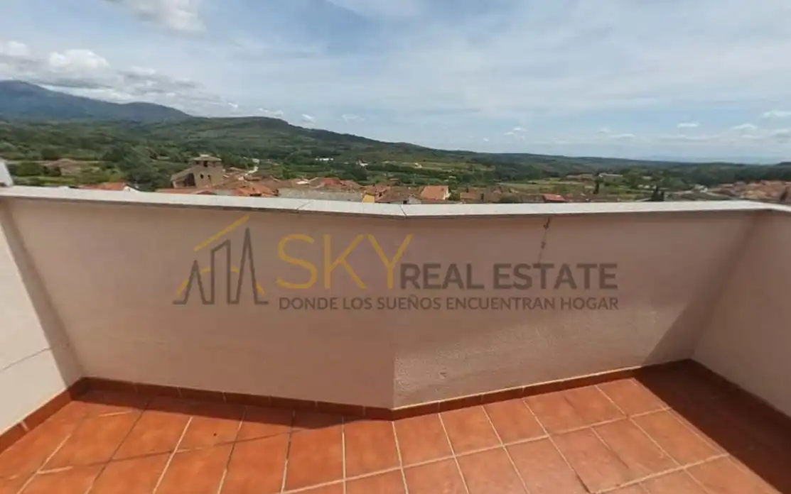 Terrace of Flat for sale in Cuacos de Yuste  with Terrace, Storage room and Furnished