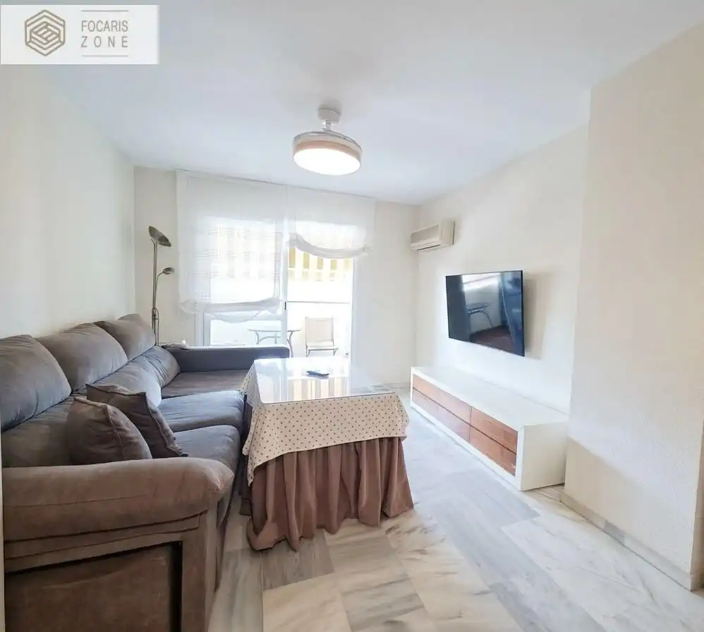 Living room of Flat for sale in Málaga  with Air Conditioner, Heating and Private garden