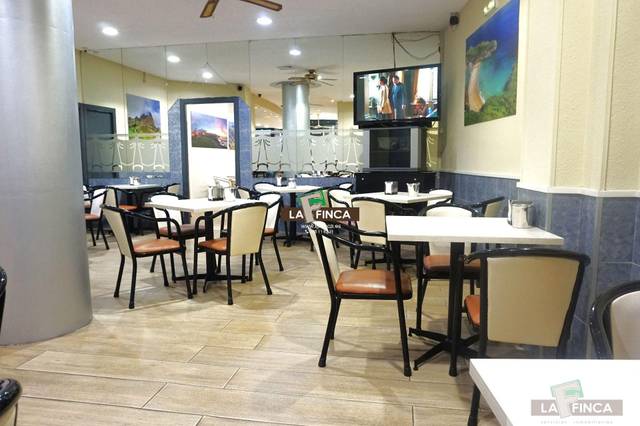 Local comercial en Venta en Vallobín