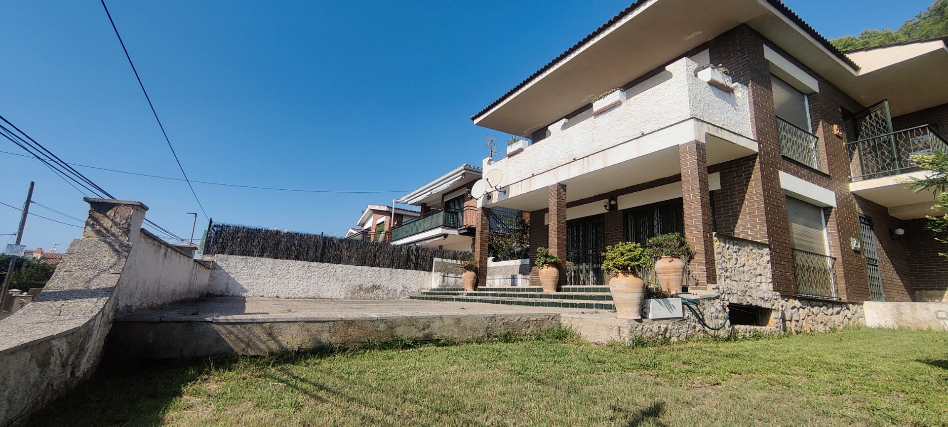 Exterior view of House or chalet for sale in Calafell  with Private garden, Terrace and Storage room