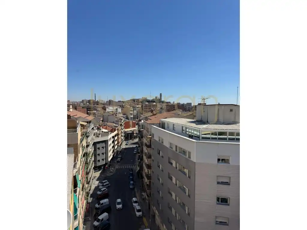 Vista exterior de Casa o xalet en venda en Lleida