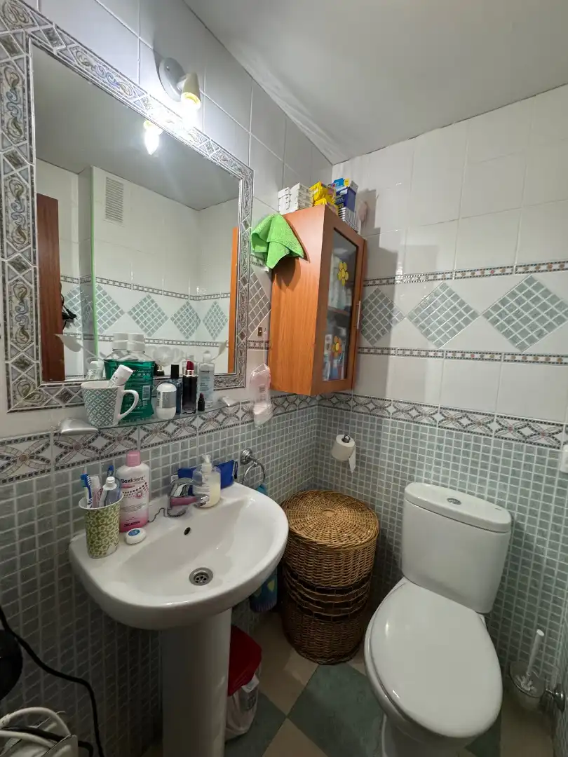 Bathroom of Flat for sale in Tordesillas  with Heating, Private garden and Furnished