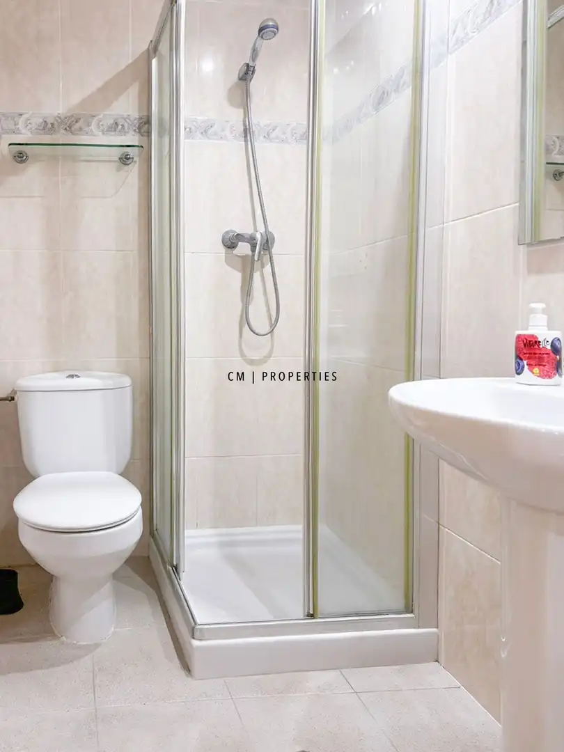 Bedroom of Flat for sale in Chiva  with Air Conditioner, Heating and Terrace