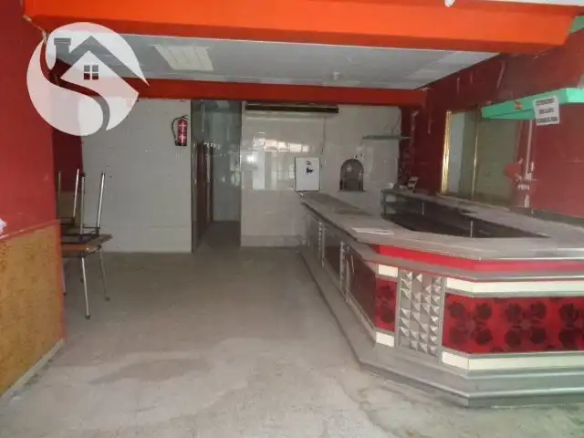 Local comercial de lloguer a Centro
