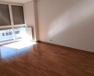 Bedroom of Flat for sale in Burgos Capital  with Heating, Parquet flooring and Storage room