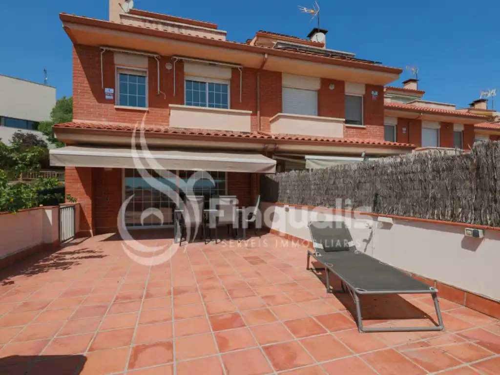 Casa a schiera in vendita a Calle Oliveres, imagen 2