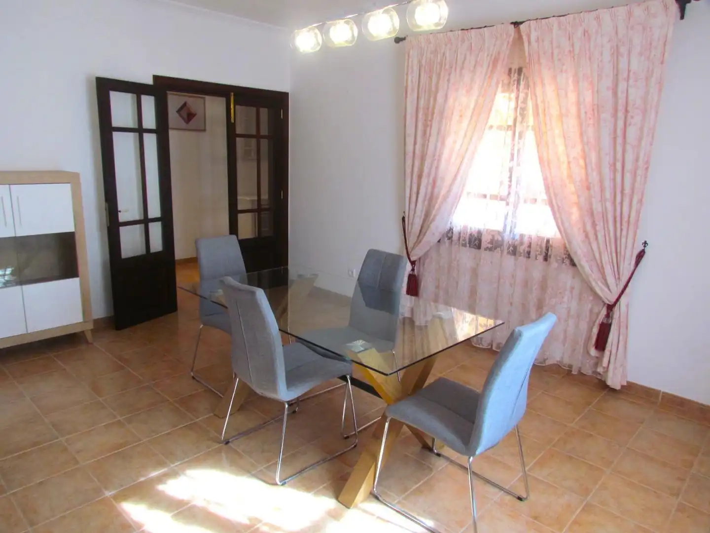 Comedor de Finca rústica de alquiler en Santa Eugènia con Aire acondicionado, Jardín privado y Terraza