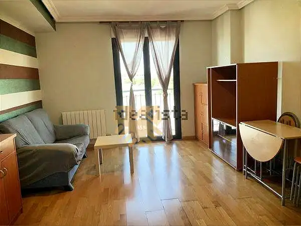 Bedroom of Apartments for sale in Salamanca  with Heating, Furnished and Balcony