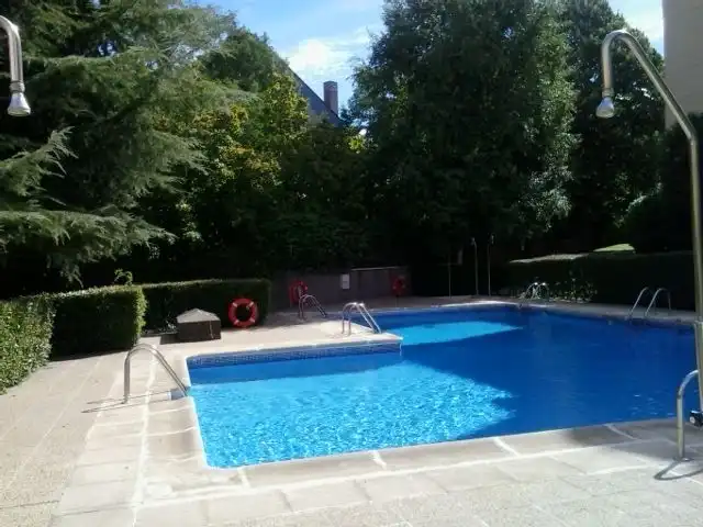 Pis amb piscina en venda a Calle de Francia 4, imagen 5