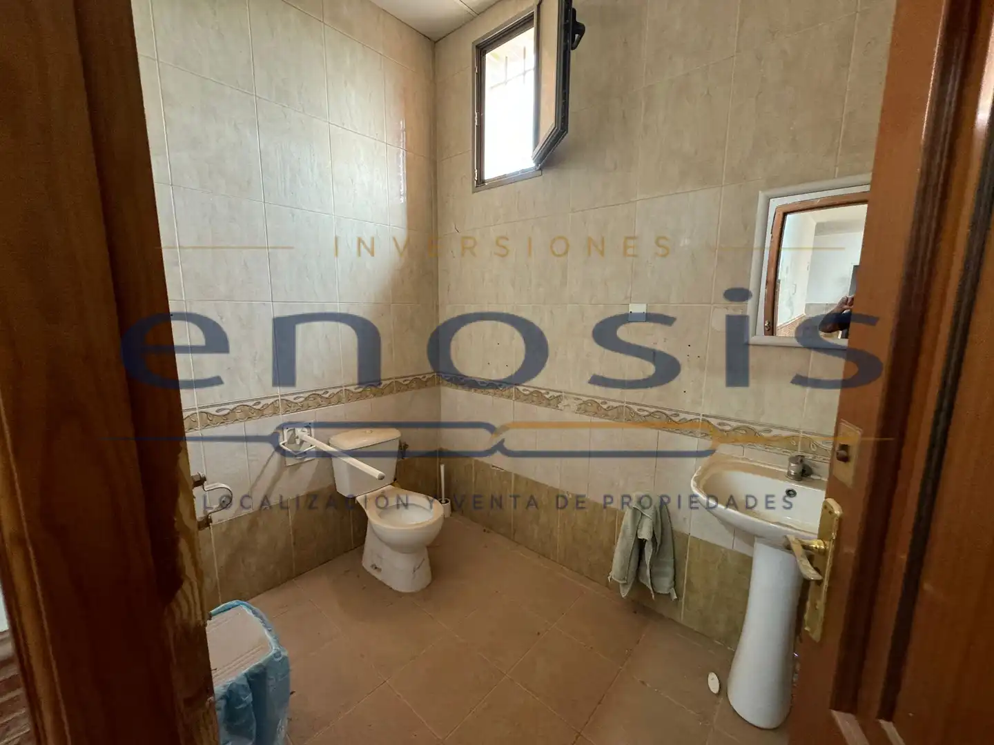 Badezimmer von Fabrikhallen zur Miete in Torre-Pacheco