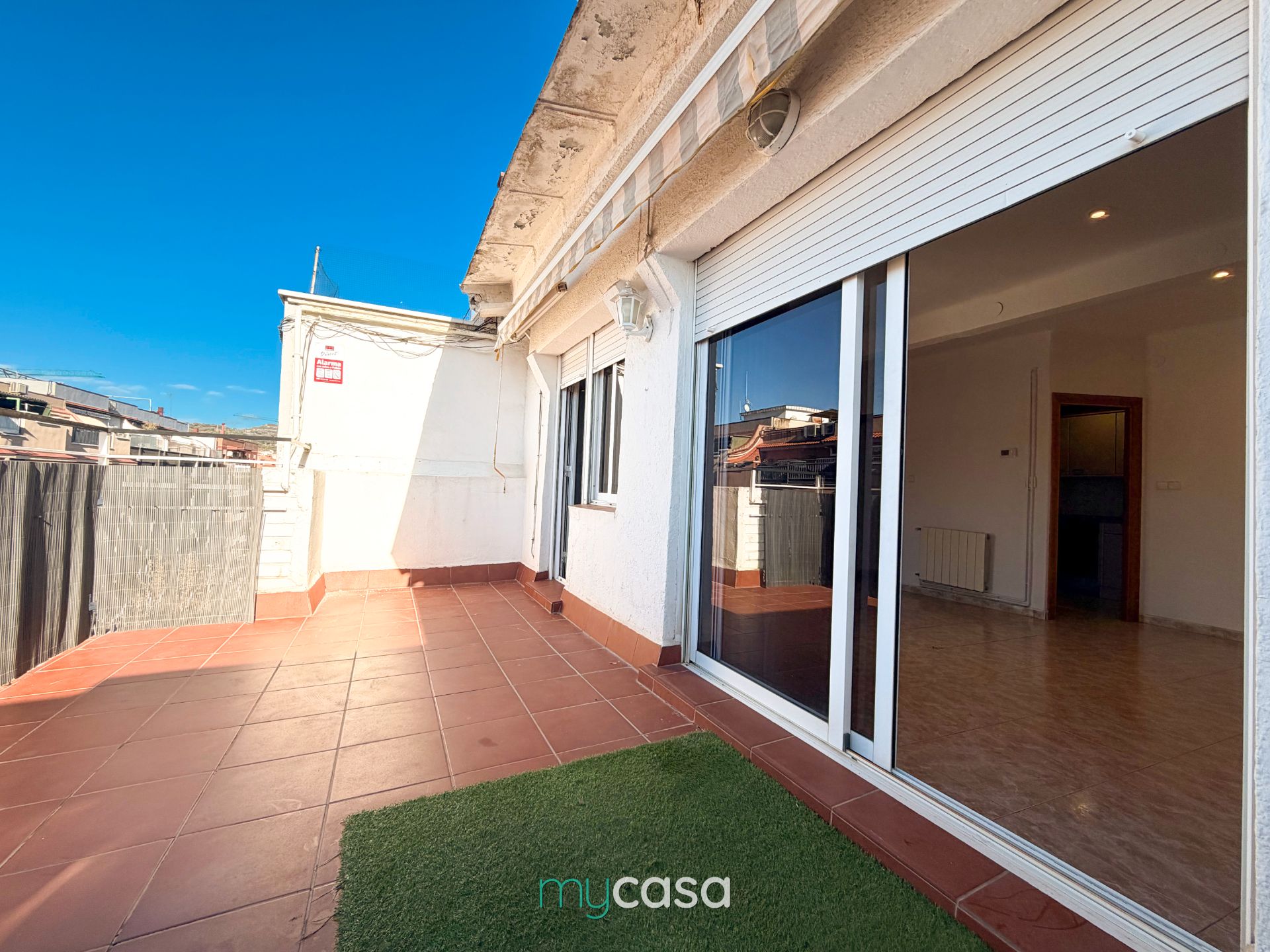 Exterior view of Flat for sale in Badalona  with Air Conditioner, Heating and Terrace
