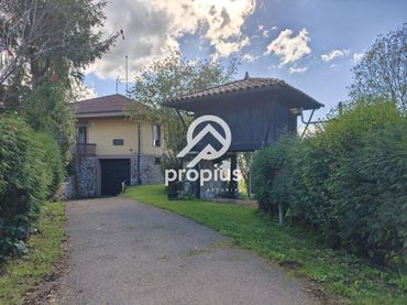 Villa con giardino in vendita a Castiello-Llugo