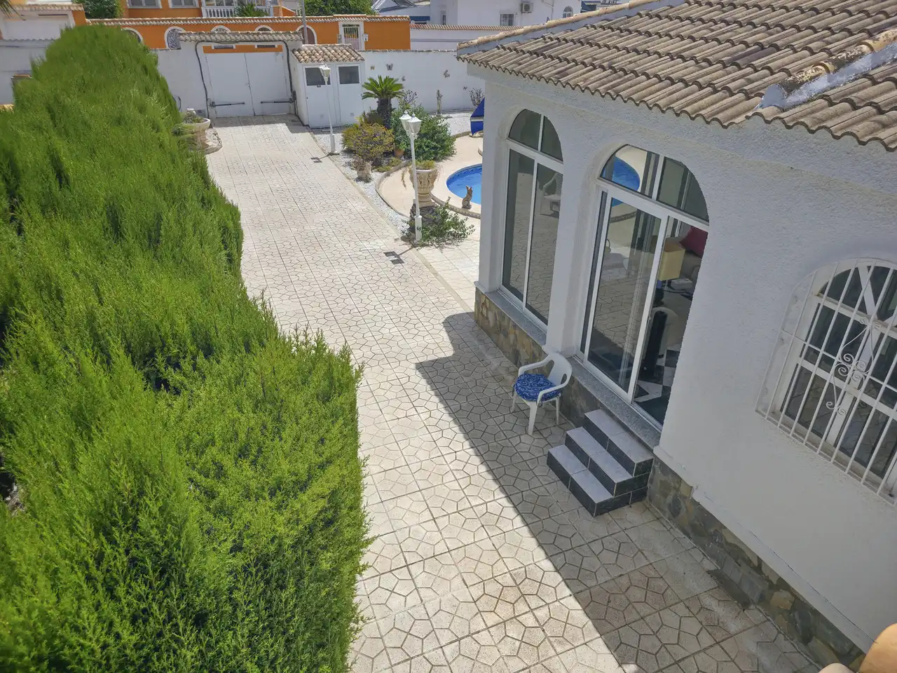 Vista exterior de Casa o xalet en venda en Torrevieja