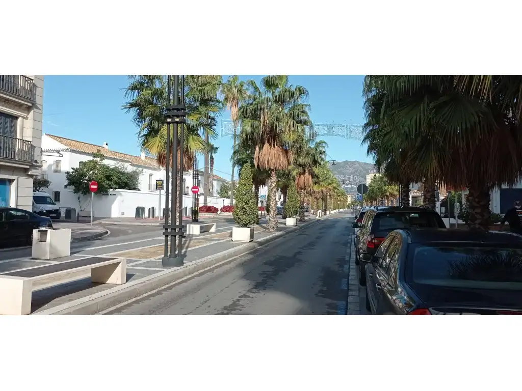 Vista exterior de Garatge en venda en Fuengirola