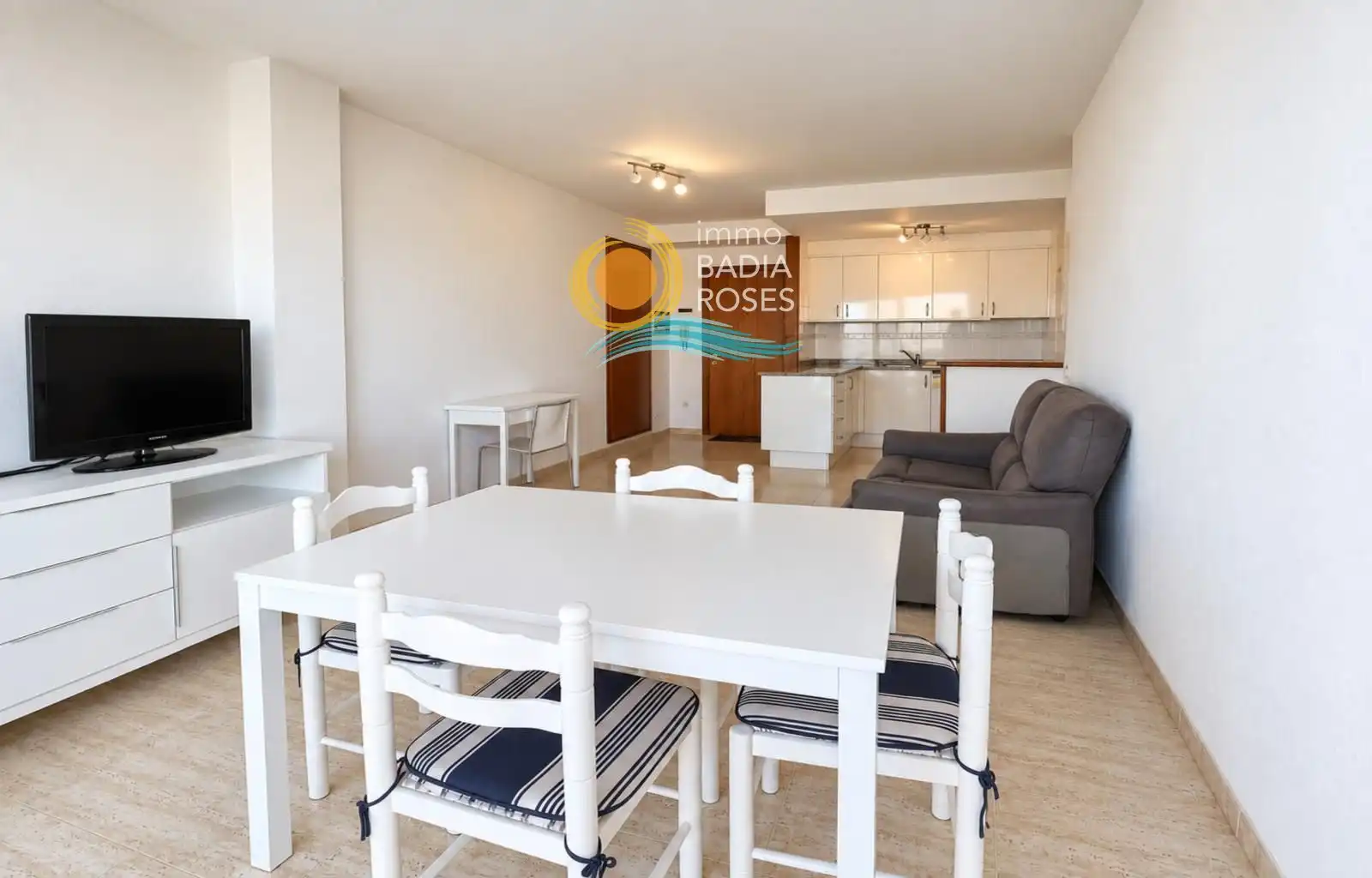 Flat with terrace for sale in DE LA GOLA DE L'ESTANY 5, imagen 15