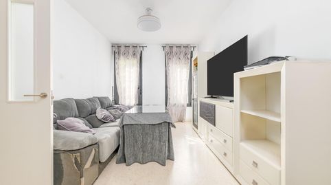 Photo 5 of Flat for sale in Calle Prf Manuel Olivencia Ruiz, 25, Colores - Entreparques, Sevilla Capital