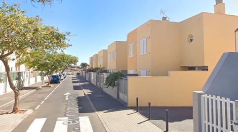 Foto 3 de Casa adosada en venda a San Isidro, Santa Cruz de Tenerife