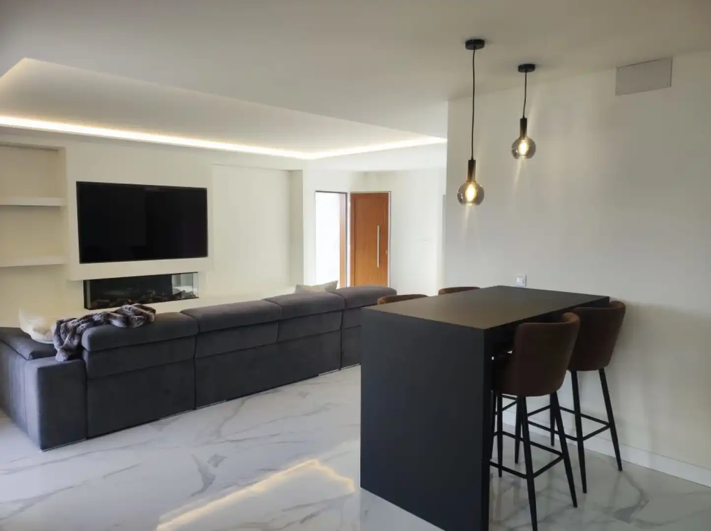 Living room of Flat for rent in Sanxenxo  with Air Conditioner, Heating and Terrace