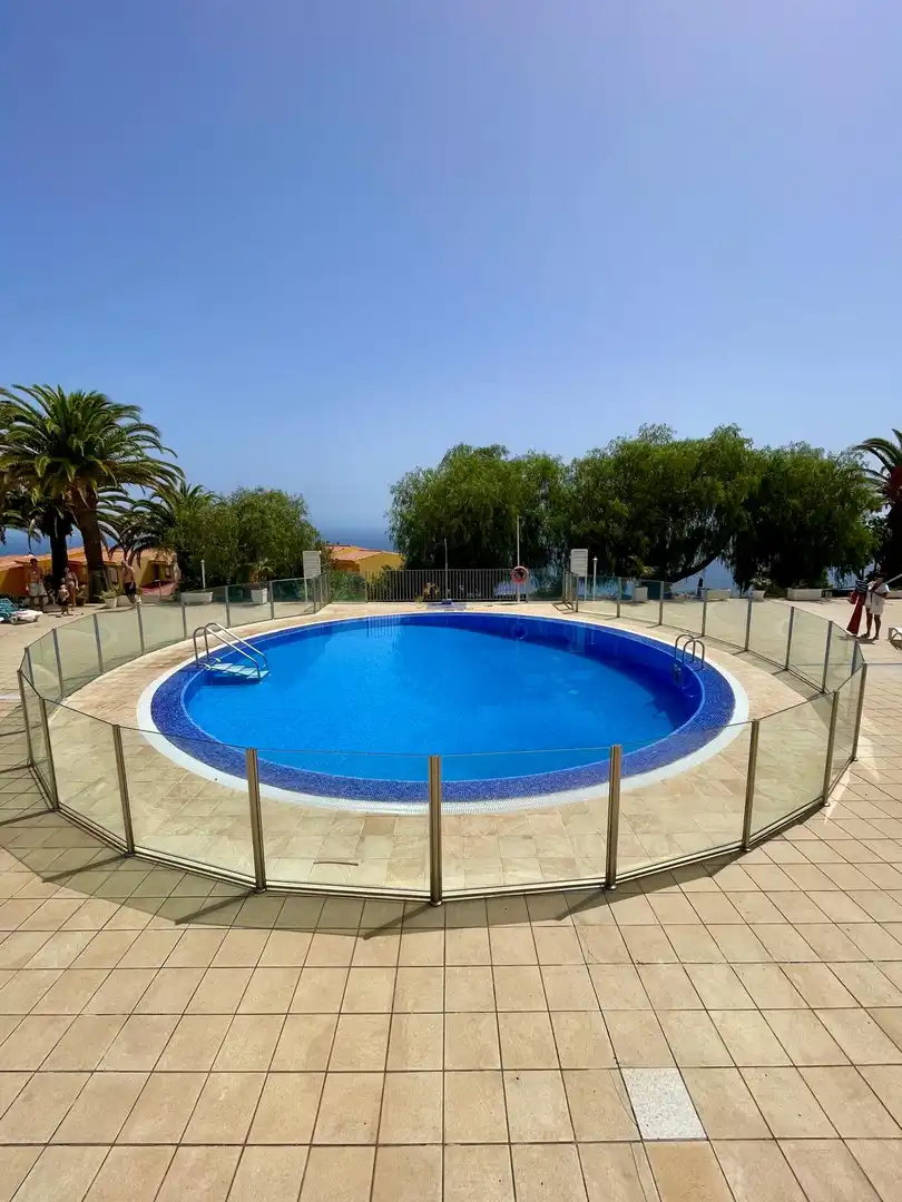 Swimming pool of Houses for rent in Radazul